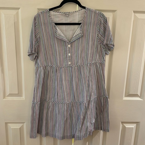 Stripped Madewell mini dress with button front. Size large. Great condition. - Picture 4 of 6
